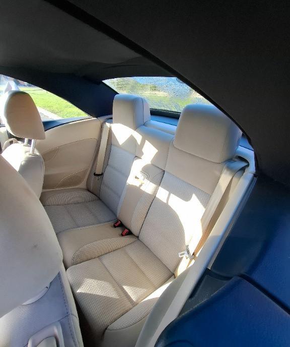 Se vinde Volkswagen Eos Cabrio 3 950 eur