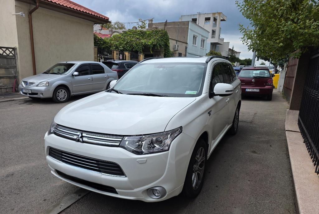 Mitsubishi Outlander 16 000 eur
