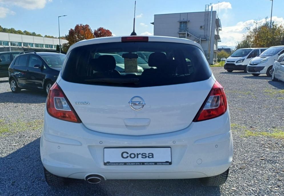 Opel Corsa motor 1 4 an 2011 3 490 eur