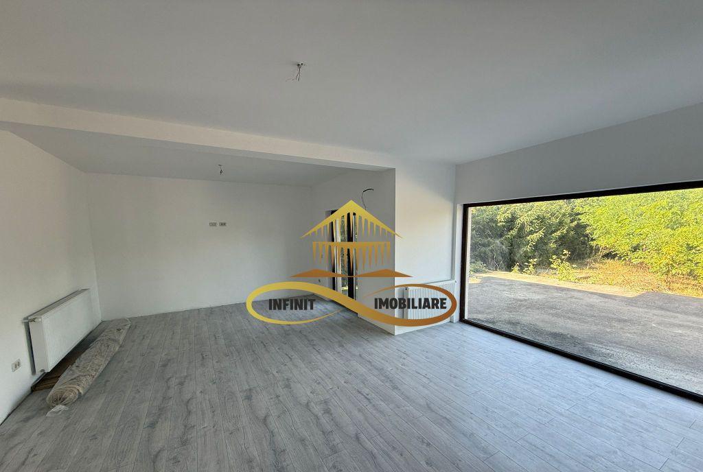 Spatiu de vanzare in Bacau cladirea 30 avn