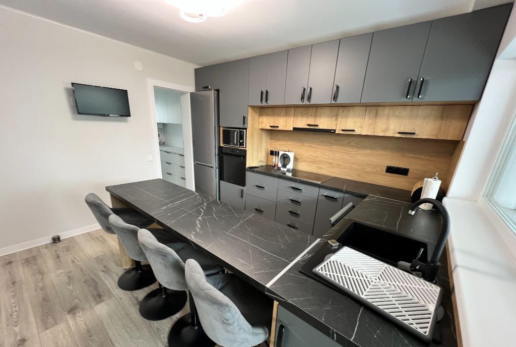 Inchiriere casa 4 camere decomandate - Selimbar str Triajului