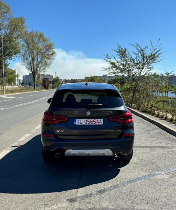 Se vinde autoturism BMW X3 32 000 eur