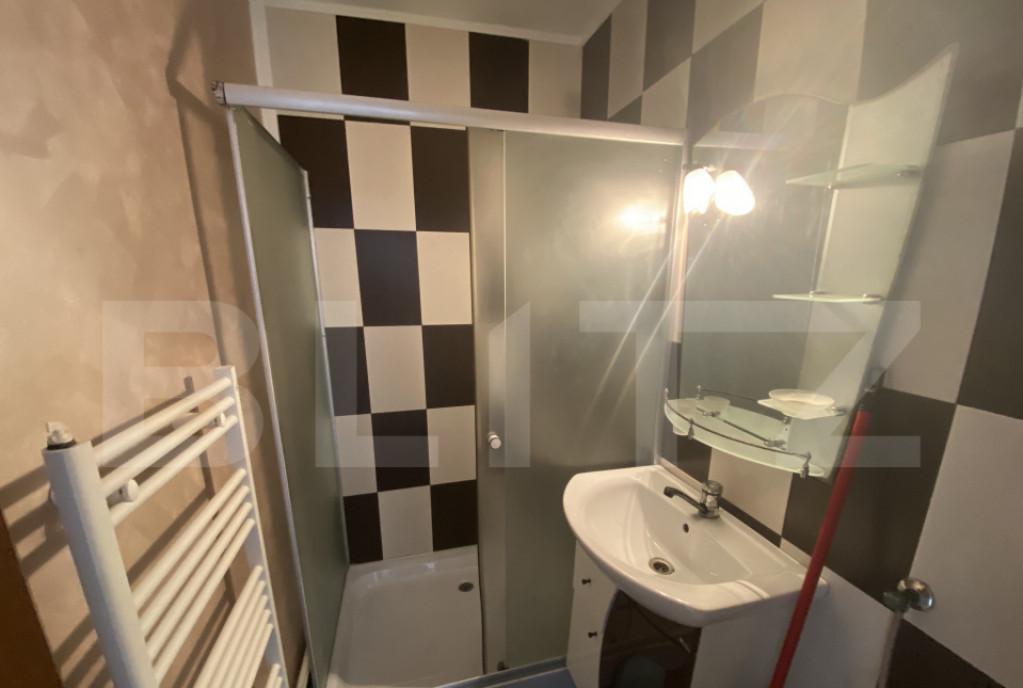 Apartament de 2 camere 40 mp cartier Sfanta Vineri