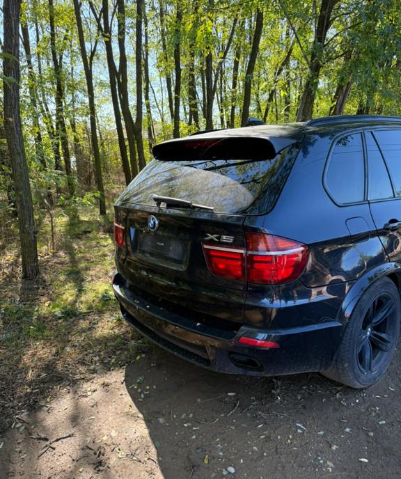 BMW x5m avariat 7 locuri 4 500 eur