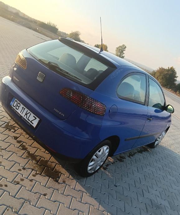 Seat Ibiza 1 2 12V 1 400 eur