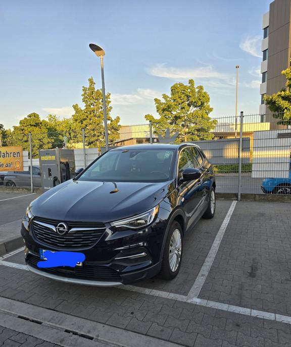Opel grandland X 11 900 eur