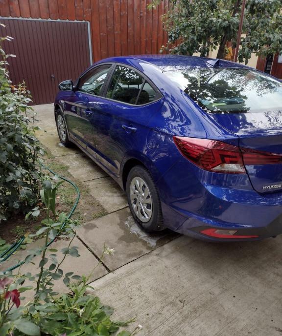 Hyundai Elantra an fabricatie 2019 1 6 13 850 eur