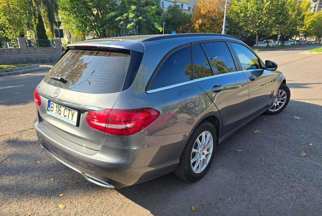Mercedes-Benz C 200 214 000 km Automat Piele Scaune incalzite N 14 500 eur