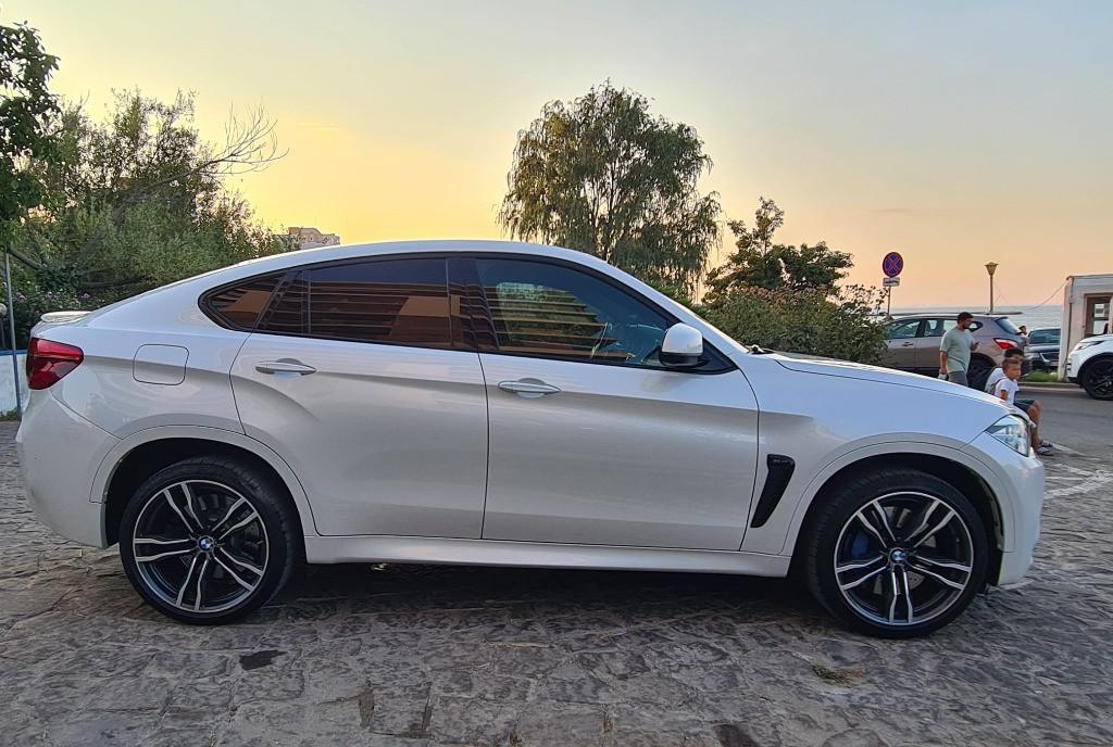 Bmw x6 m 770cp masina 35 000 eur