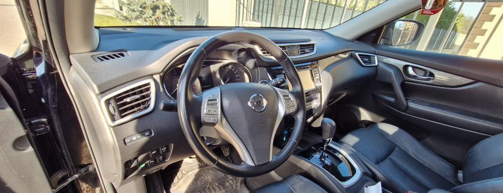 Nissan X-Trail 2017 13 000 eur