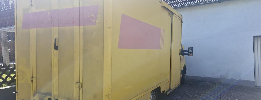 Iveco Daily 35S11 Box Van 11 400 eur