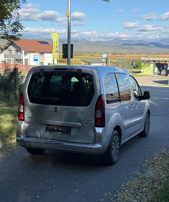 Peugeot Partner automat 1 6BHDI 2016 5 500 eur