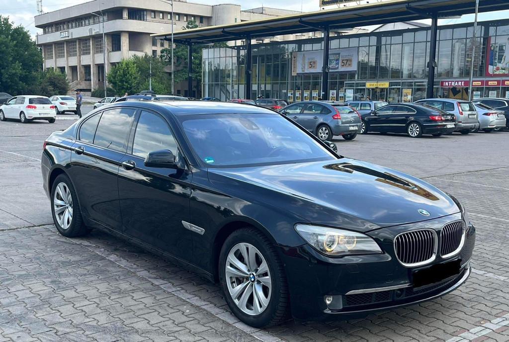 Bmw 740 306 cai An 20011 impecabil 10 500 eur