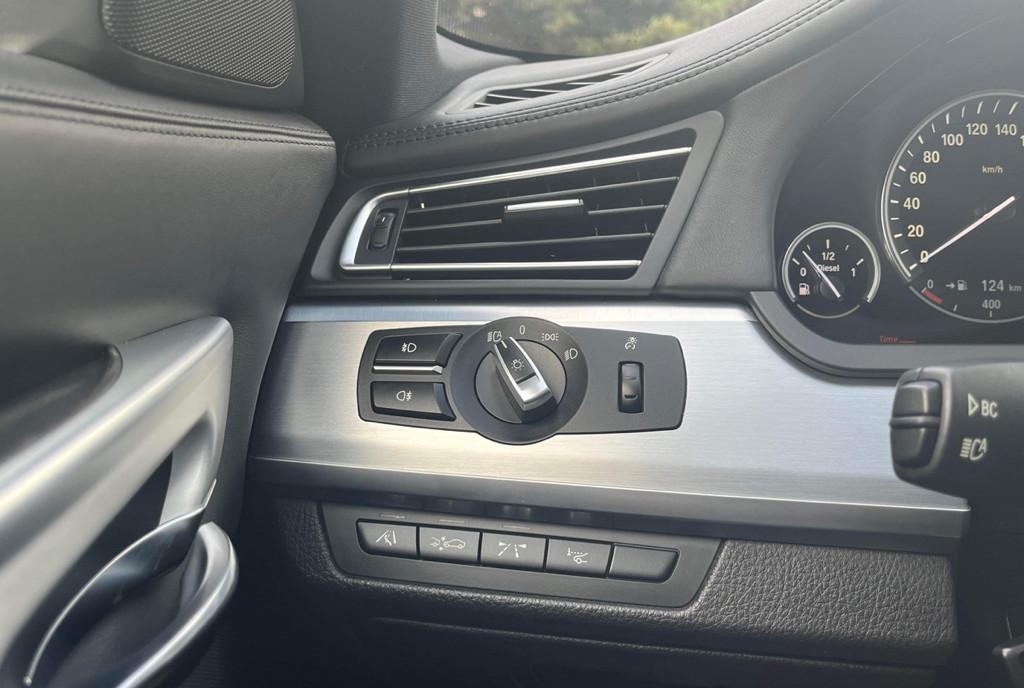 Bmw 740 306 cai An 20011 impecabil 10 500 eur