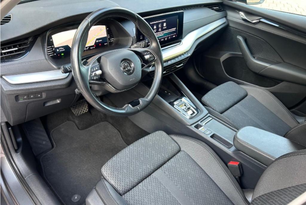 Skoda Octavia IV 2 0 Tdi / Digital Cockpit / Apple CarPlay / Full LED 16 250 eur