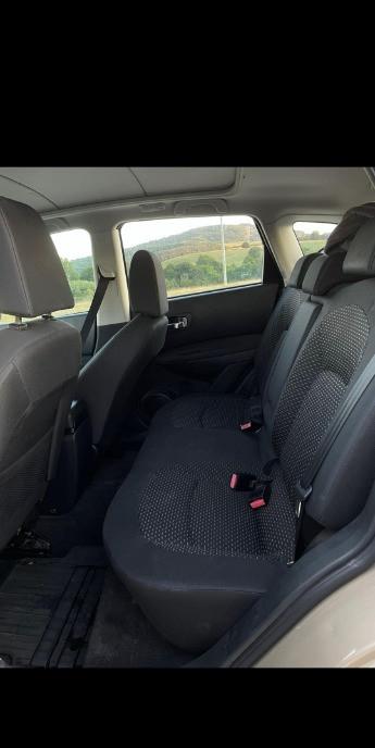 Nissan Qashqai 4x4 2 0 4 000 eur
