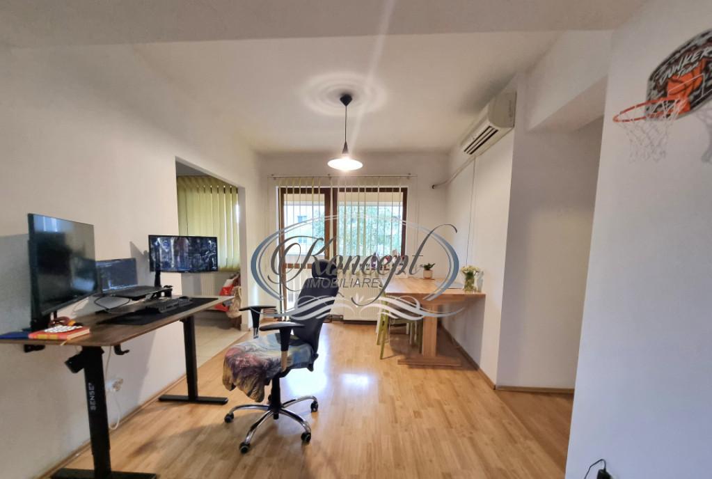 Apartament cu spatii generoase si acces facil zona Semicent