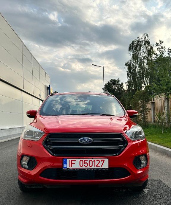 Ford Kuga 2018 4x4 2L D 150Cp 14 500 eur