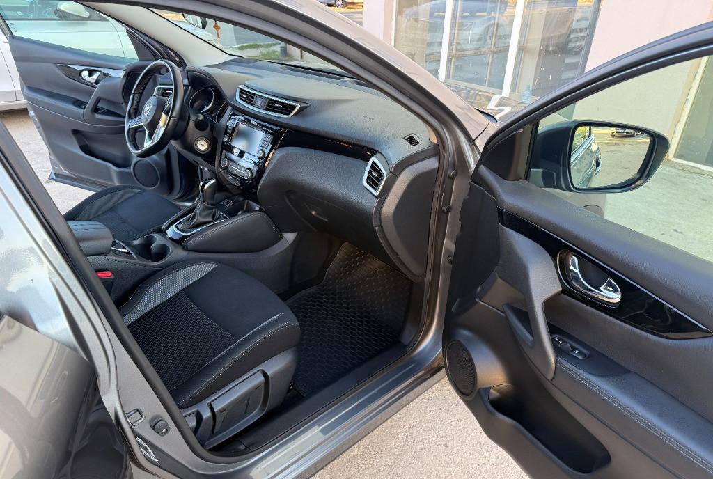 Nissan Qashqai II 1 3L HP 160CP DCT 2WD 18 000 eur