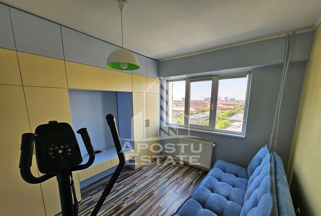 Apartament 3 camere decomandat etaj intermediar Circum