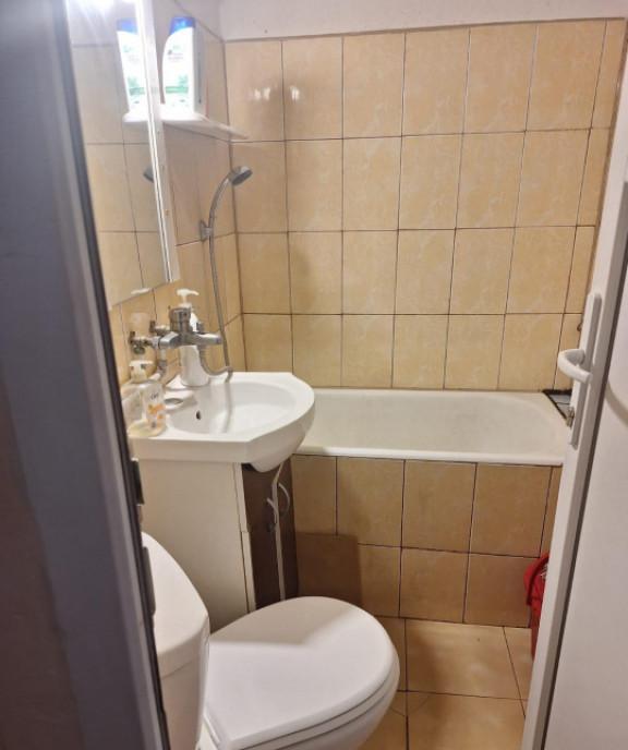 45900euro Apartament 1 camera decomandat 31mp