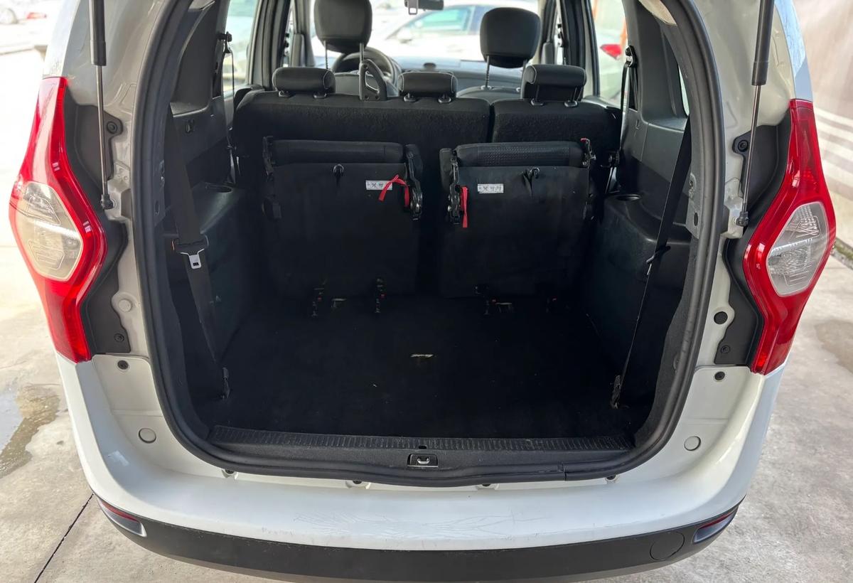 Dacia Lodgy