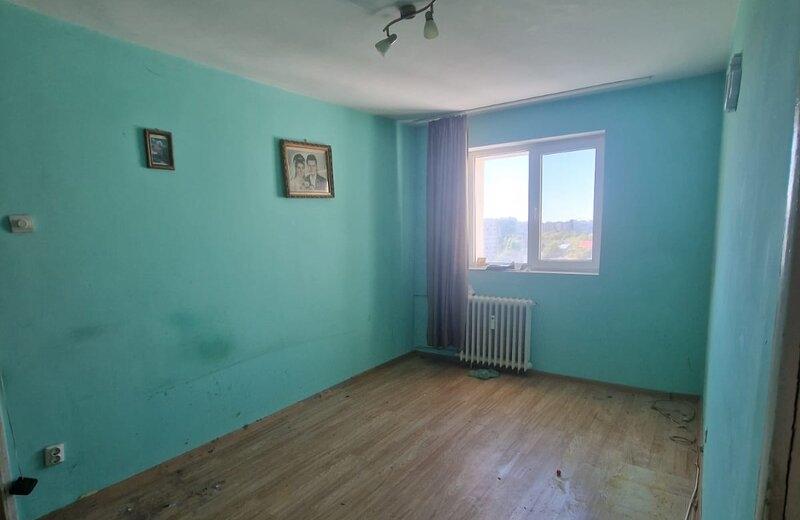 Baba Novac Campia Libertatii apropiere parc ior