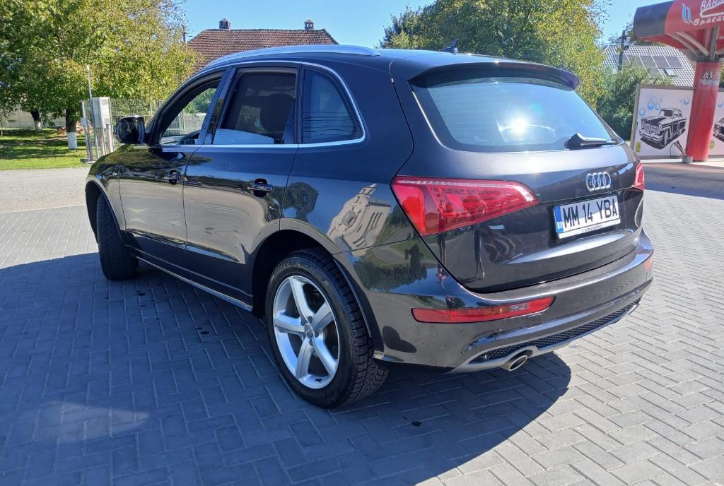 Audi Q5 S-Line automat 11 eur