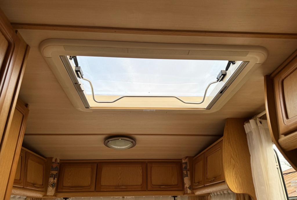 Rulota Tec Wc Fix Dus 4-5 locuri Made in Germany 6 000 eur