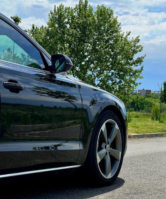 Audi A8 Quattro 3 0 tdi 2012 14 300 eur