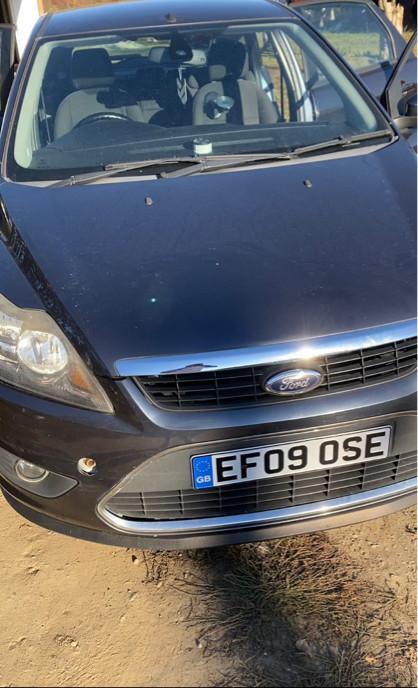 Ford focus titanium 1 300 eur