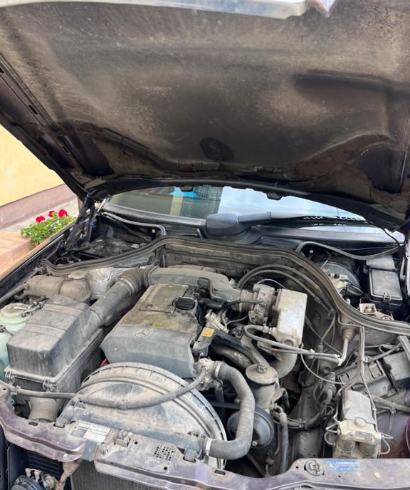 Mercedes e200 w124 1 900 eur