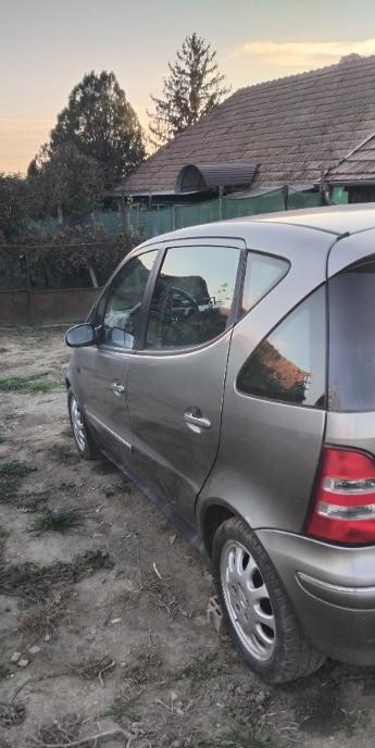 Se vinde Mercedes Benz M1 Automatic intreg sau pentru piese 2 500 lei