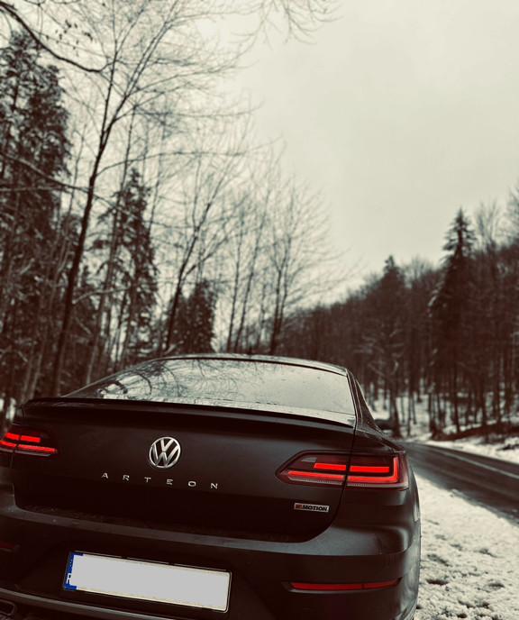 Volkswagen Arteon 2 0TDI 4Motion 19 500 eur