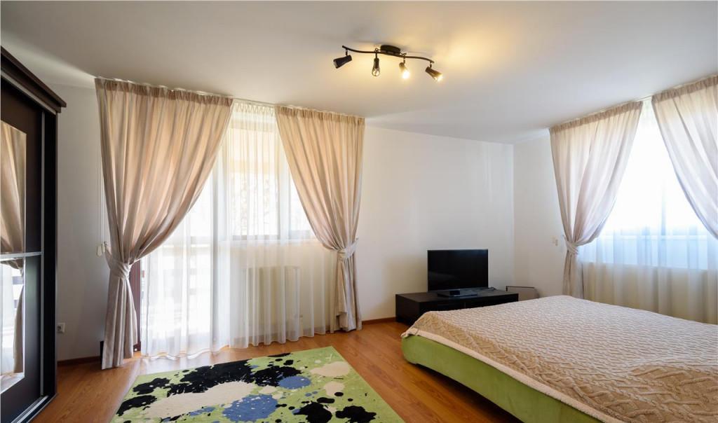 Film Rezidential sau investitional teren extins Tractorul