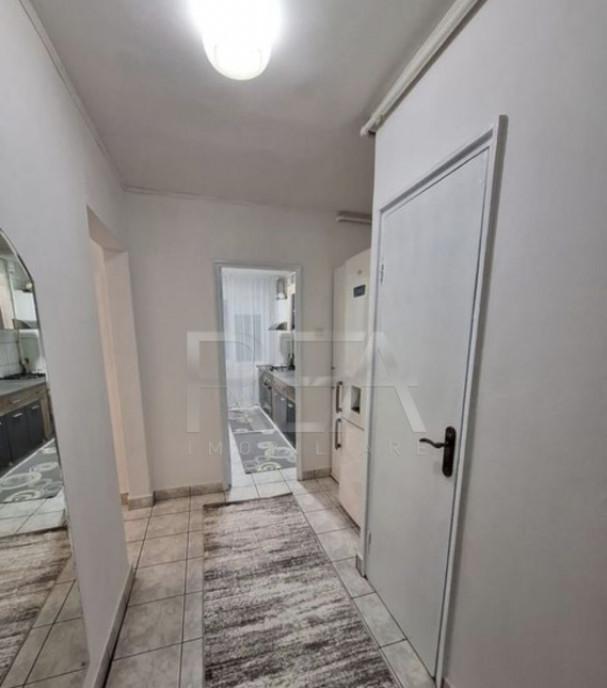 2 camere 1/10 centrala boxa 11 mp zona Pacii