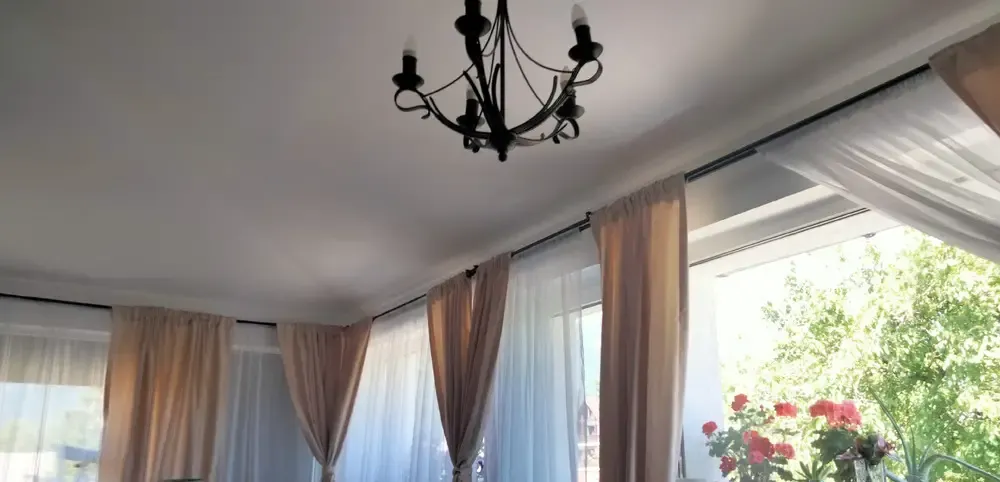 Apartament cu priveliste minunata spre munti in vila- Busteni