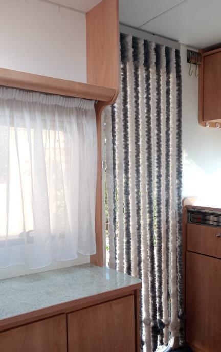 Rulota Burstner 2004 -inmatriculata 6 700 eur