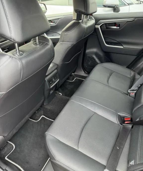 Toyota rav4 2024 40 500 eur