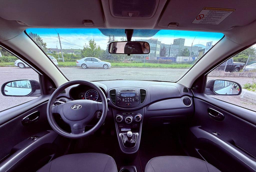 Hyundai i10 an fabricatie 2012 motor 1 1L 69 CP 3 500 eur