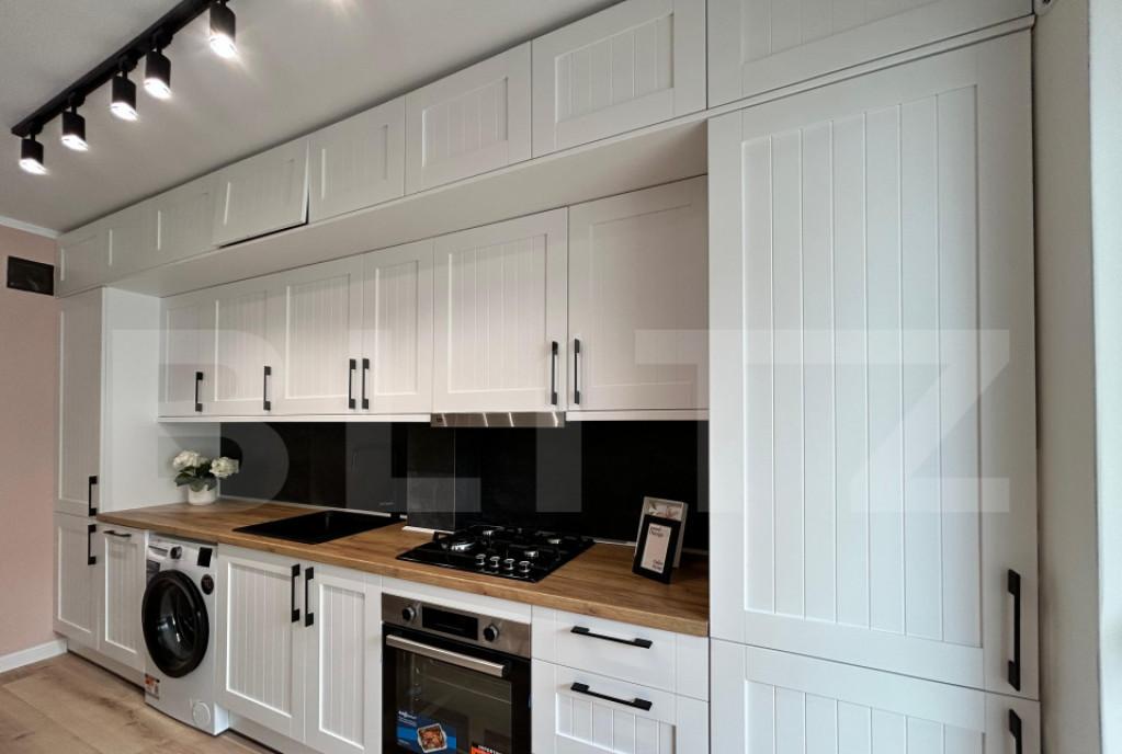 Apartament 3 camere 55 mp etaj intermediar zona Eroilor