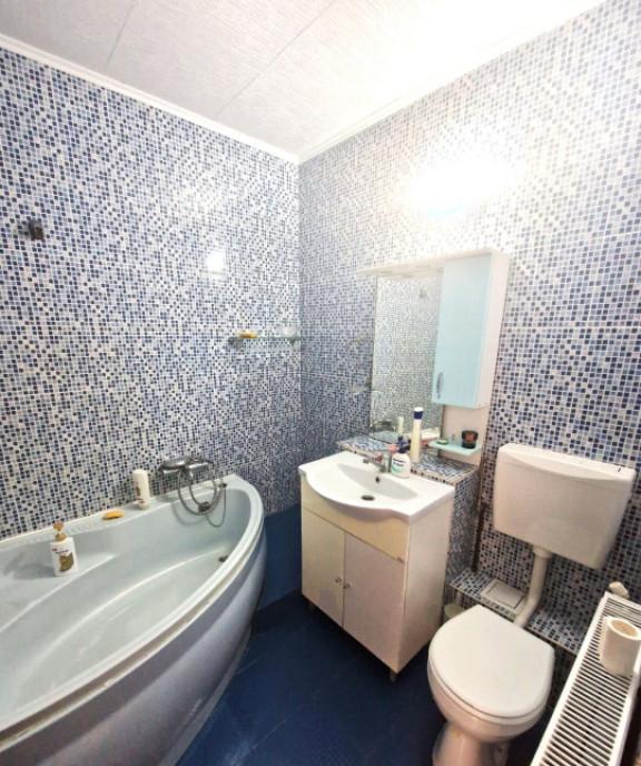 Super Apartament elegant cu 3 camere 76mp zona Ur