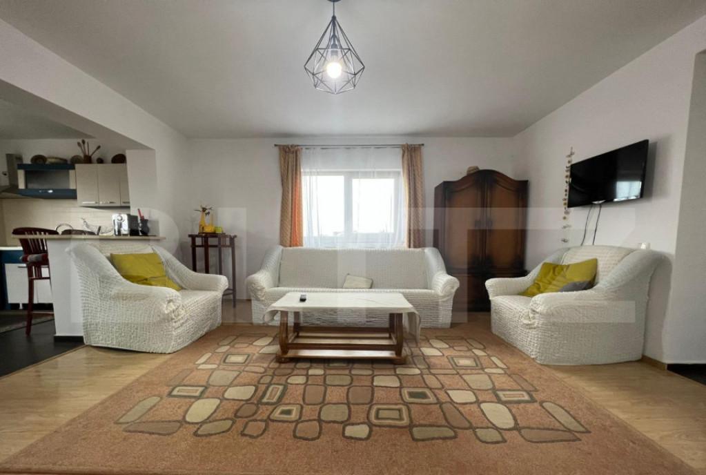 Casa 4 camere 150mp parcare pet friendly zona Chinteni