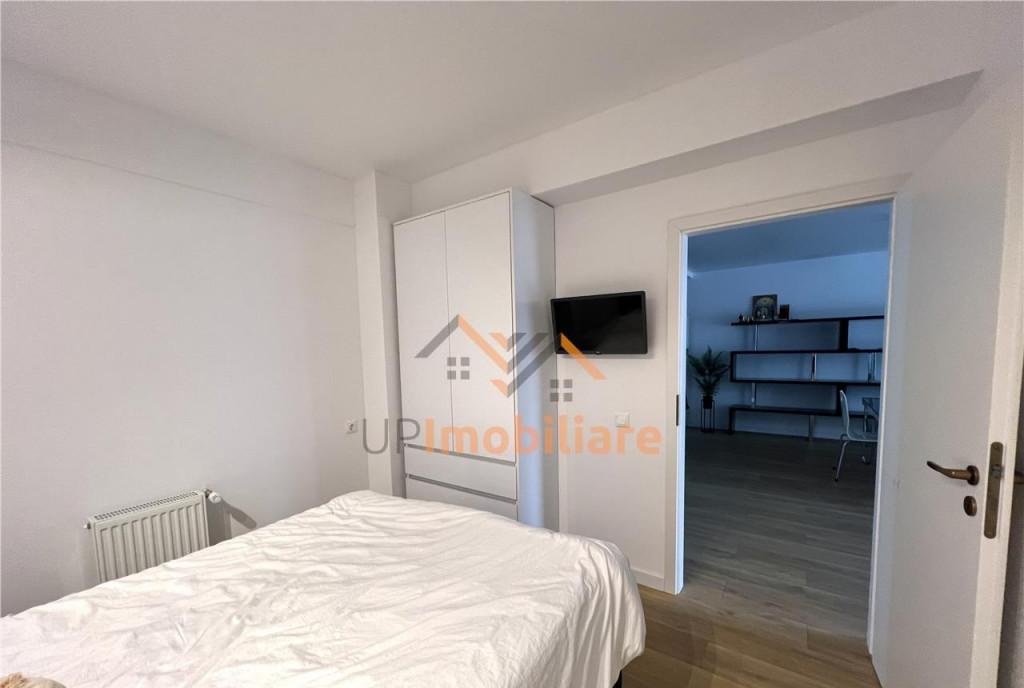 Penthouse cu 3 camere luceafarul de vanzare oradea