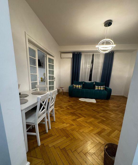 Apartament 3 camere de inchiriat Unirii