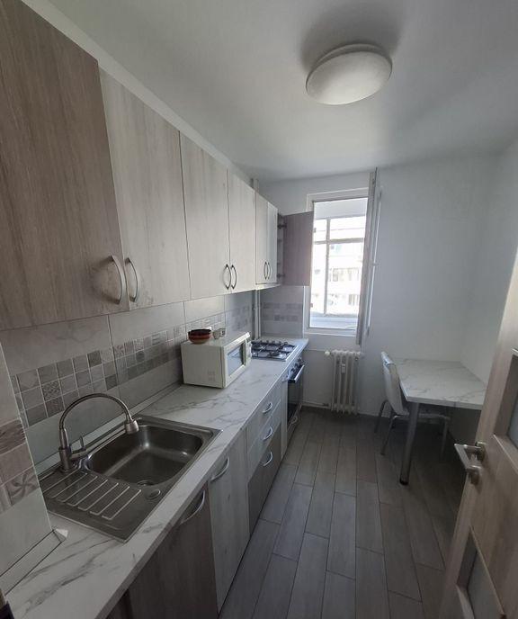 Apartament decomandat 2 camere Alexandru Obregia