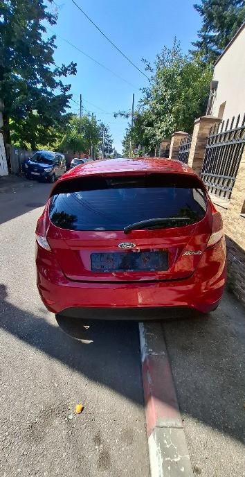 Ford fiesta 6 2017 5 000 eur