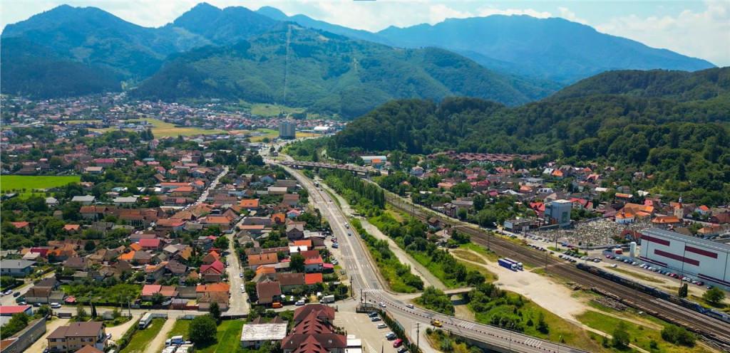 Film Ansamblu multifunctional cu potential rezidential co