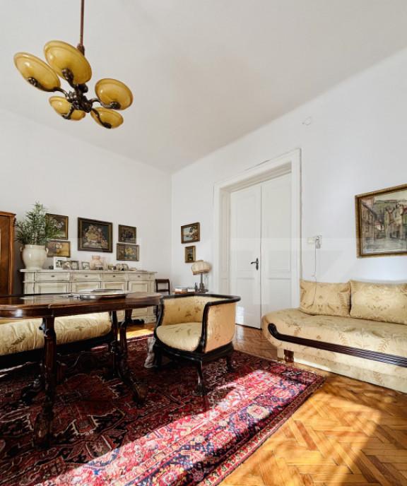 Apartamentde vanzare cu 2 camere 39 mp cartier Bradet