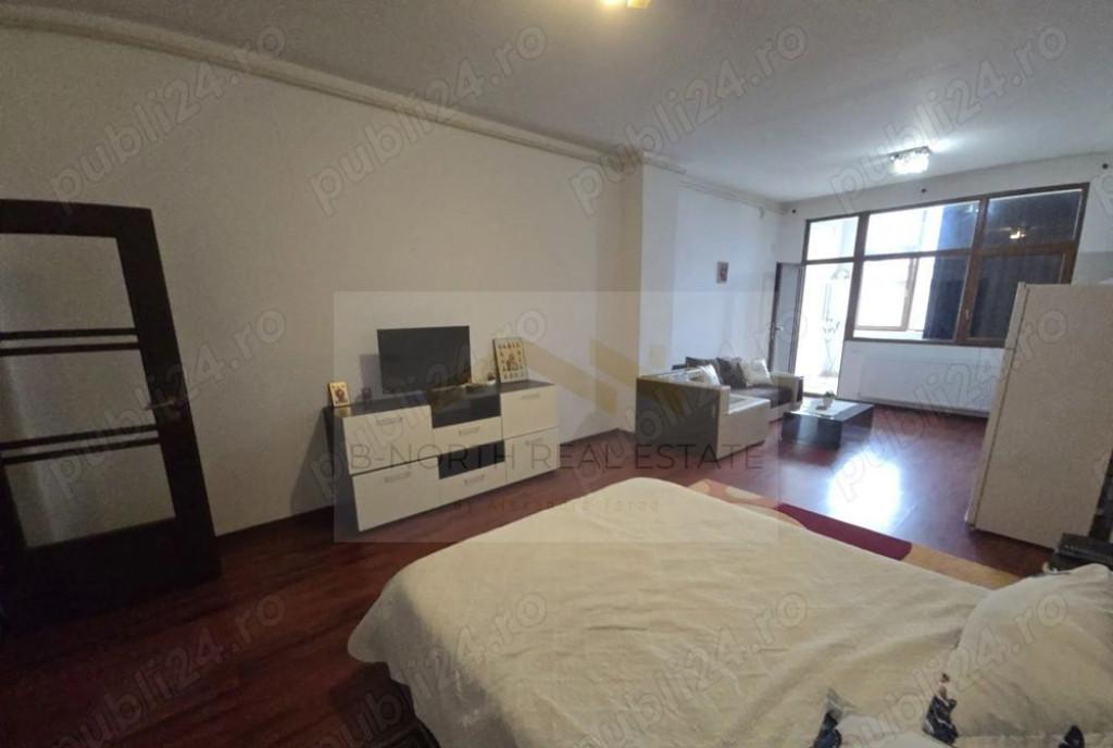 Garsoniera Cartierul Latin